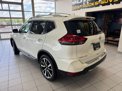 2017 Nissan Rogue SL