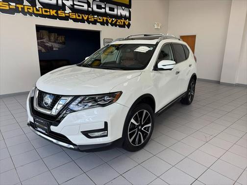 2017 Nissan Rogue SL