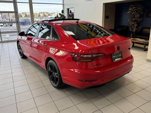 2019 Volkswagen Jetta 1.4T R-Line