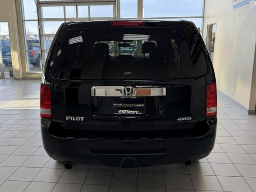 Crystal Black Pearl 2014 Honda Pilot EX-L