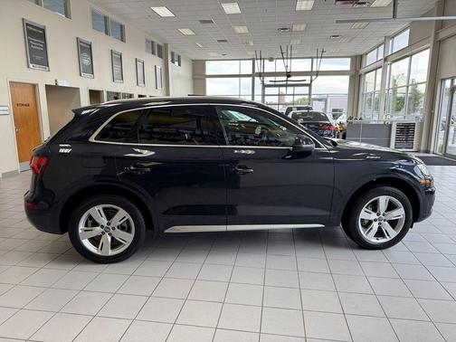 2018 Audi Q5 2.0T Premium Plus