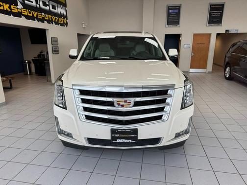 White Diamond Tri-Coat 2015 Cadillac Escalade ESV Premium