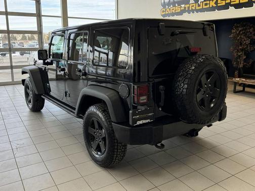 2016 Jeep Wrangler Unlimited Black Bear