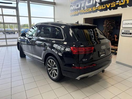 2017 Audi Q7 3.0T Premium