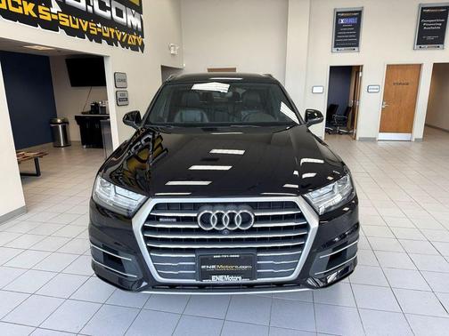 2017 Audi Q7 3.0T Premium