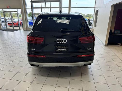 2017 Audi Q7 3.0T Premium