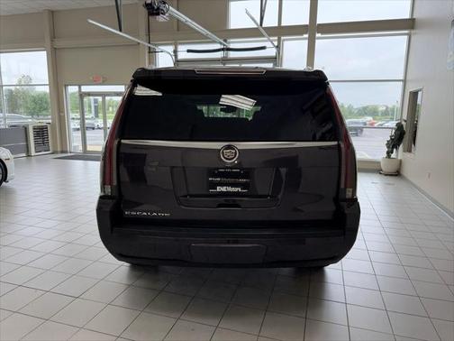 2015 Cadillac Escalade Luxury