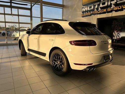 2017 Porsche Macan GTS