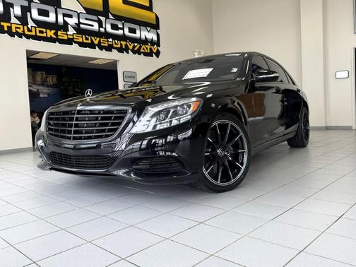 Obsidian Black Metallic 2017 Mercedes-Benz S-Class S 550 4MATIC