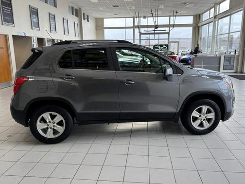 Satin Steel Metallic 2015 Chevrolet Trax LT