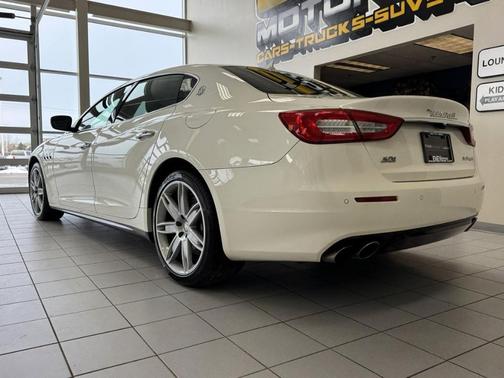 Bianco 2019 Maserati Quattroporte S Q4