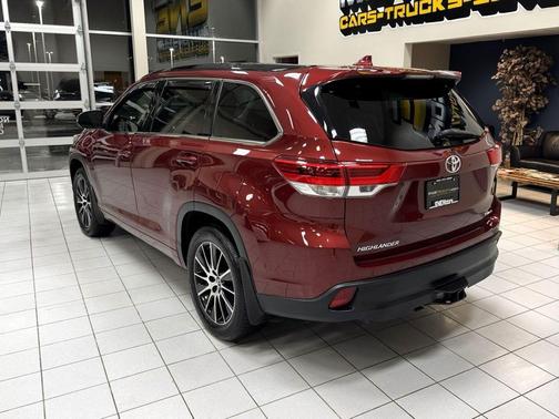 2018 Toyota Highlander SE