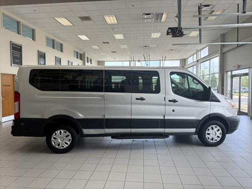 2016 Ford Transit-350 XLT