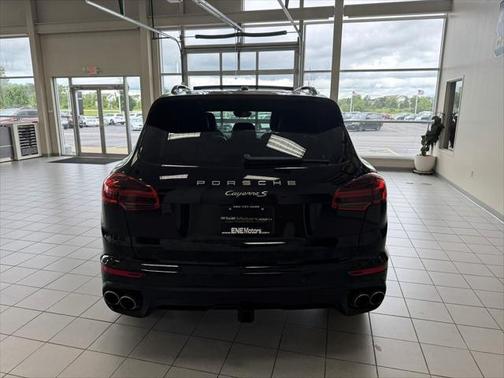 2017 Porsche Cayenne S