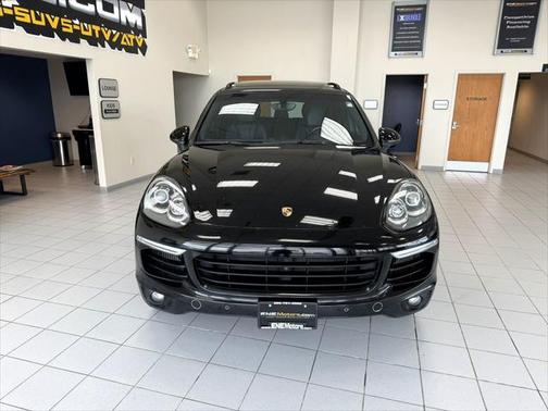 2017 Porsche Cayenne S