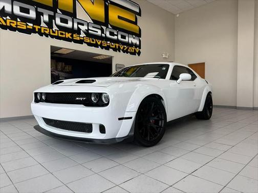 2016 Dodge Challenger R/T Scat Pack