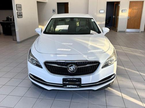 2017 Buick LaCrosse Essence
