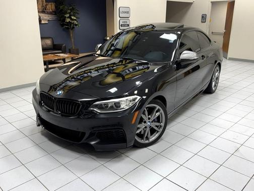 Black Sapphire Metallic 2016 BMW M235 i xDrive