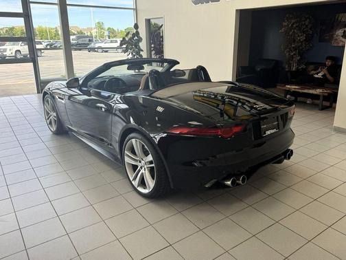 Ultimate Black Metallic 2014 Jaguar F-TYPE V8 S