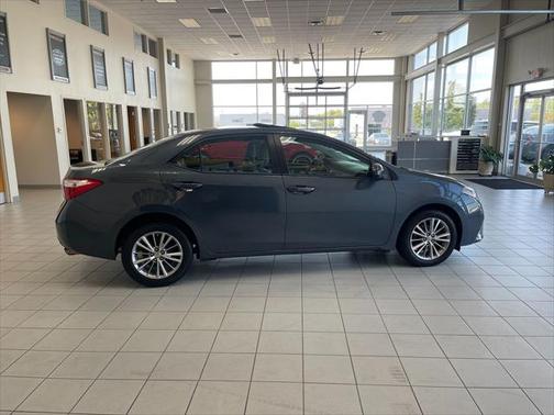 2014 Toyota Corolla LE Plus