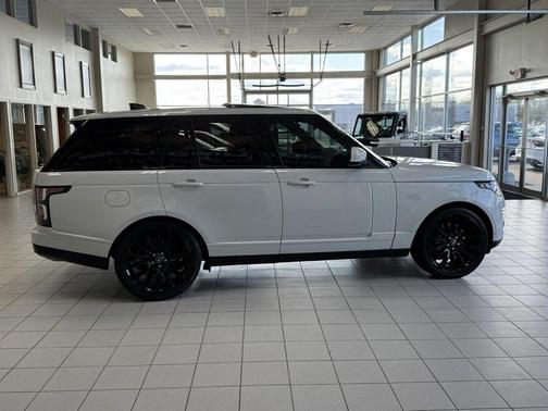 Fuji White 2019 Land Rover Range Rover 3.0L V6 Supercharged HSE