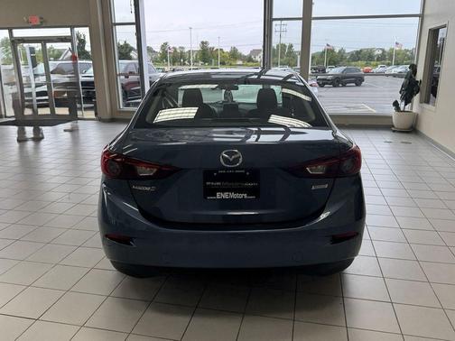 2016 Mazda Mazda3 i Sport