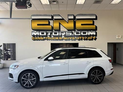 Glacier White Metallic 2022 Audi Q7 55 Premium Plus
