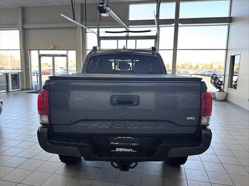 2016 Toyota Tacoma TRD Sport