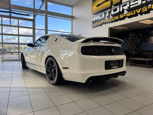 2013 Ford Mustang GT Premium