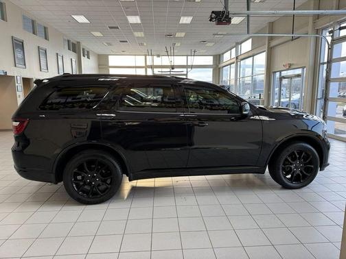 DB Black Clearcoat 2018 Dodge Durango GT