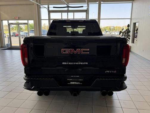 Onyx Black 2021 GMC Sierra 1500 AT4