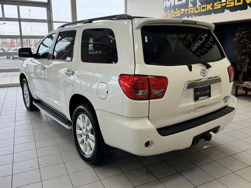 2016 Toyota Sequoia Platinum