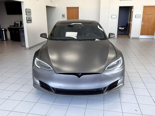 2017 Tesla Model S 75D