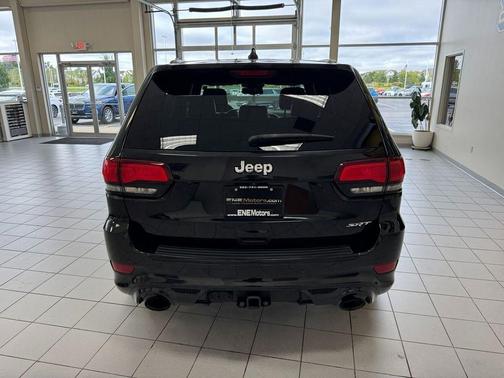 2015 Jeep Grand Cherokee SRT