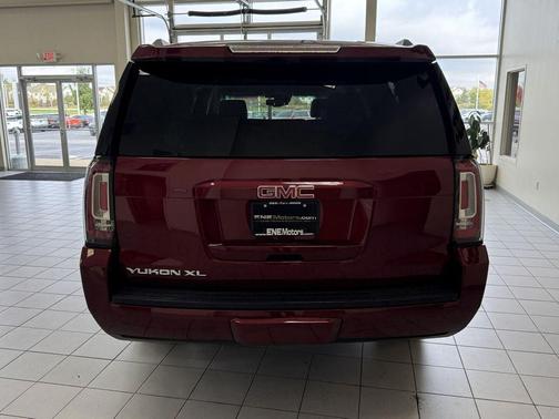 2018 GMC Yukon XL SLT