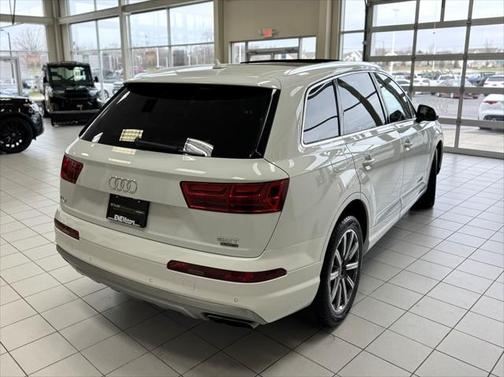 2017 Audi Q7 3.0T Premium
