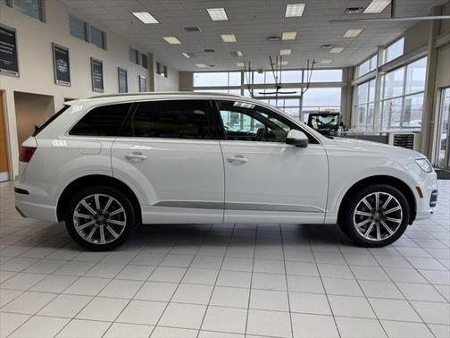2017 Audi Q7 3.0T Premium