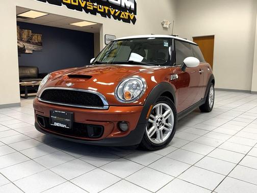 2011 MINI Cooper S Base