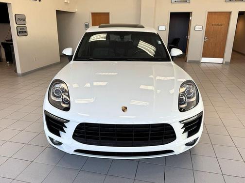 2016 Porsche Macan S