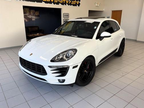 2016 Porsche Macan S