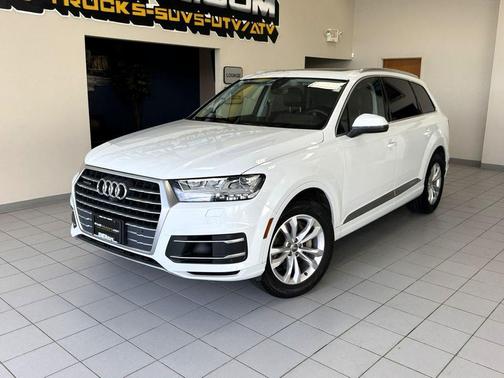 Carrara White 2018 Audi Q7 3.0T Premium Plus