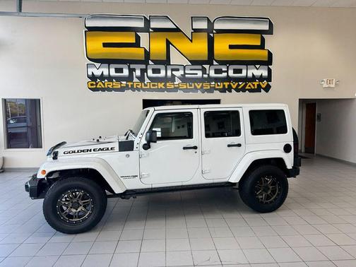 Bright White Clearcoat 2018 Jeep Wrangler JK Unlimited Golden Eagle