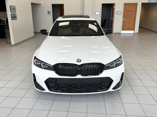 Alpine White 2023 BMW 330 i xDrive