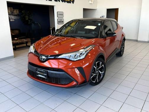 2020 Toyota C-HR XLE