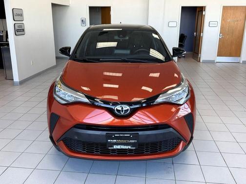 2020 Toyota C-HR XLE