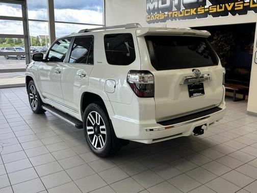Blizzard Pearl 2022 Toyota 4Runner Limited