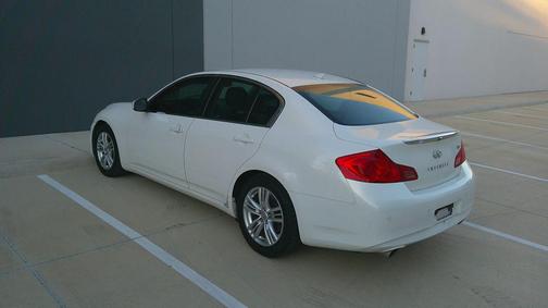 2013 INFINITI G37 Journey
