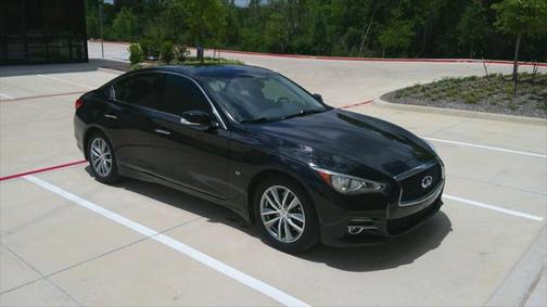2015 INFINITI Q50 Premium