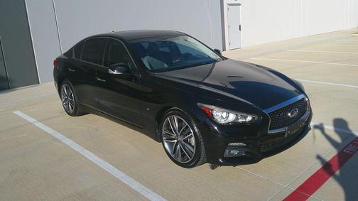 2015 INFINITI Q50 Premium