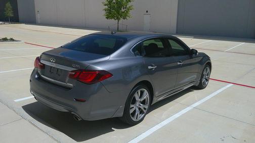 2016 INFINITI Q70L 3.7X (A7)